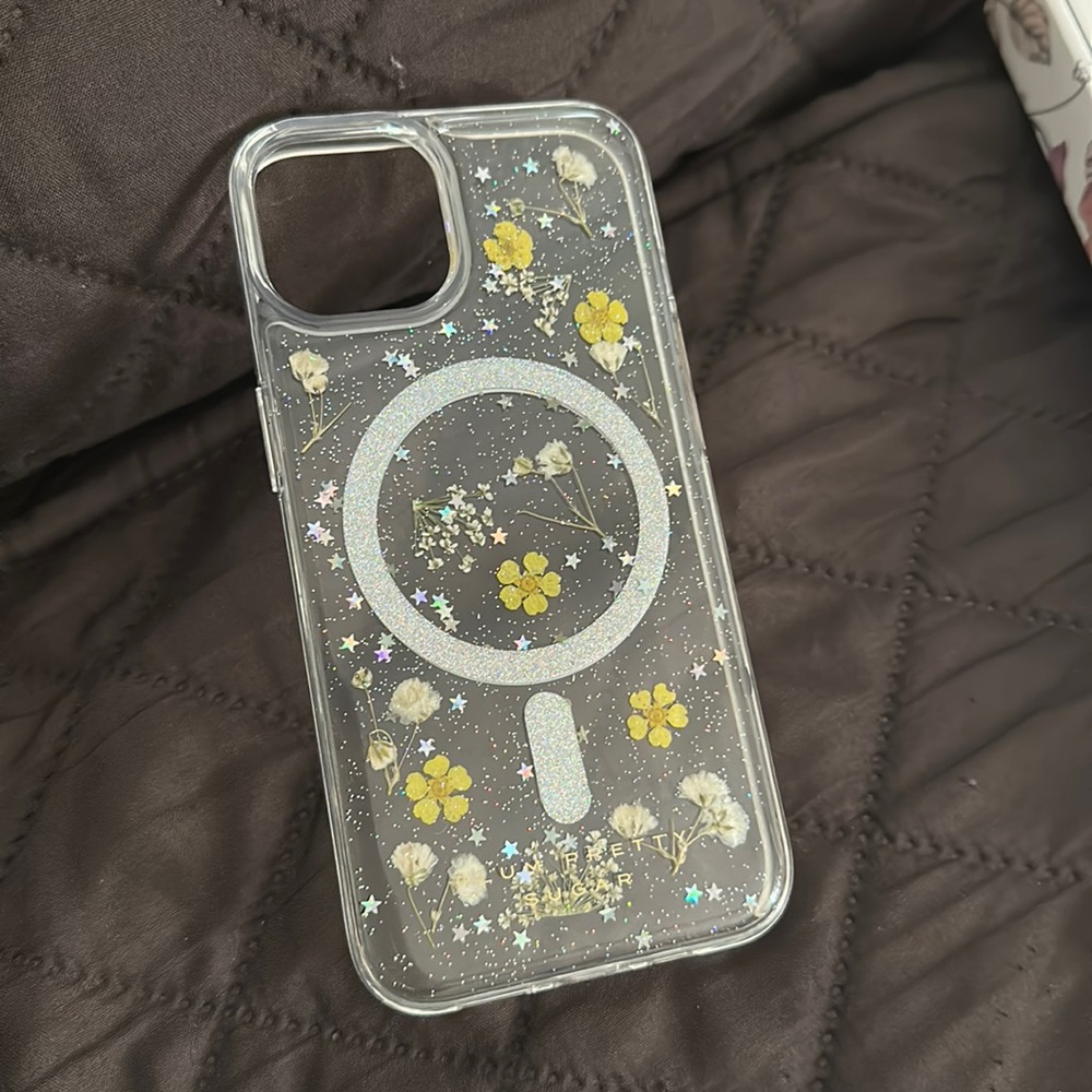 Plum pretty sugar iPhone 14 case